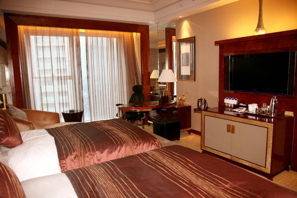 Langfang International Hotel Exterior photo